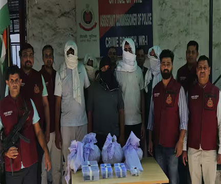 दिल्ली पुलिस की बड़ी कार्रवाई, कुख्यात काला जठेड़ी गैंग के 6 बदमाश गिरफ्तार, पिस्तौल और कारतूस बरामद