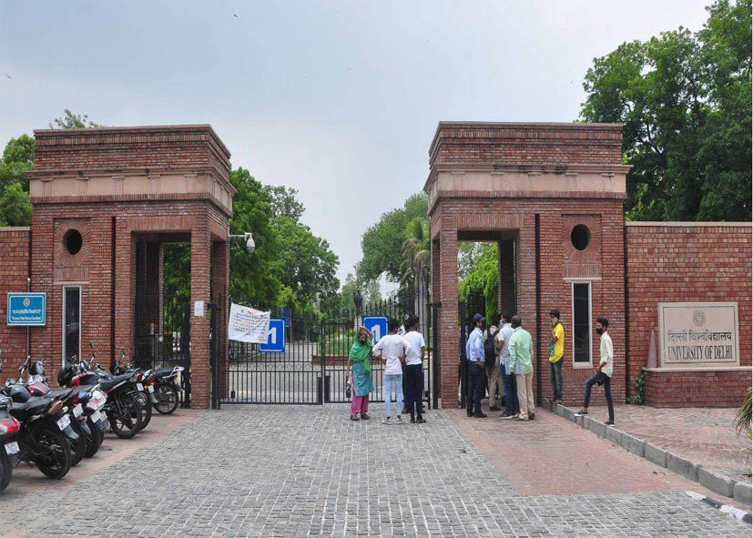 DUSU चुनाव में नया नियम: अब बॉन्ड की जगह हलफनामा और गारंटर प्रणाली लागू, अवैध पोस्टरों पर सख्ती