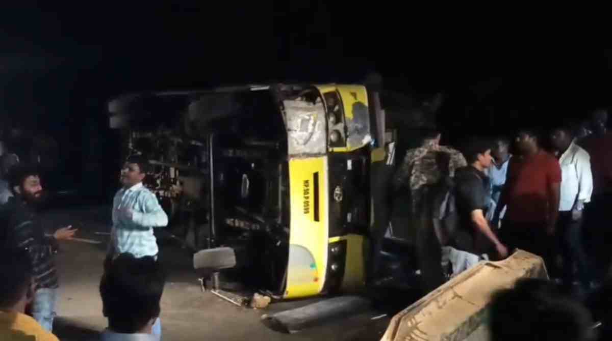 Balaghat Bus Accident: यात्रियों से भरी बस पलटी, मची चीख-पुकार, ब्रेक फेल होने की वजह से हुआ हादसा