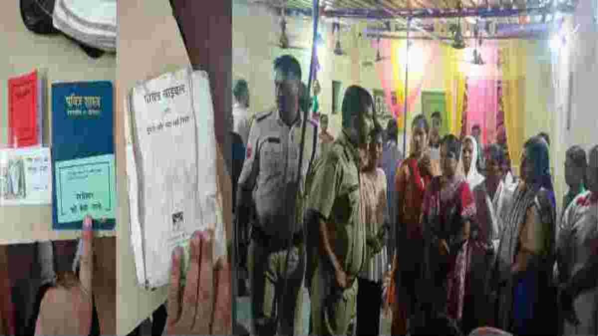 ओडिशा से आकर MP में करवा रहे थे धर्मांतरणः पुलिस ने  छापेमारी की तो बाइबिल के साथ सैकड़ों लोग मिले, गिरफ्तार 5 आरोपियों में 2 महिला भी शामिल