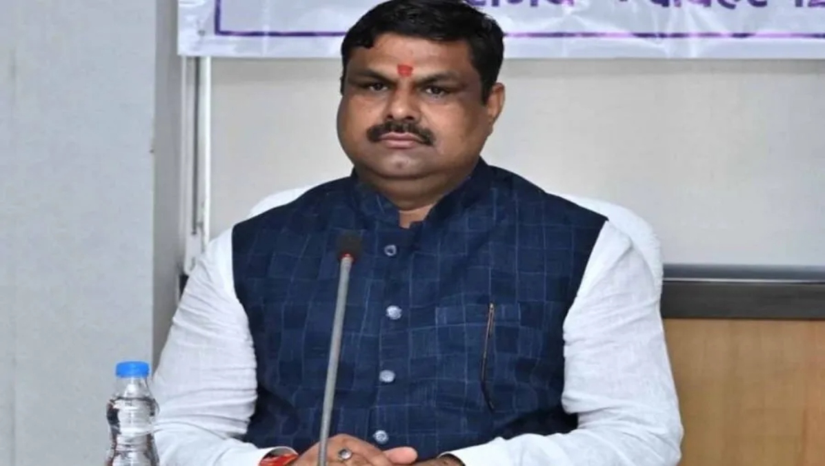 शिक्षा विभाग की समीक्षा बैठक में 12 बिदुंओ पर दिशा-निर्देश जारी : शिक्षा की गुणवत्ता, वित्तीय पारदर्शिता और बुनियादी सुविधाओं पर जोर