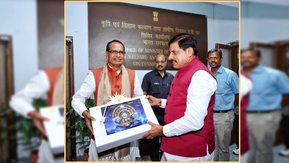 दिल्ली में मिले MP के दिग्गज: शिवराज सिंह से CM डॉ. मोहन ने की मुलाकात, वैदिक घड़ी की भेंट