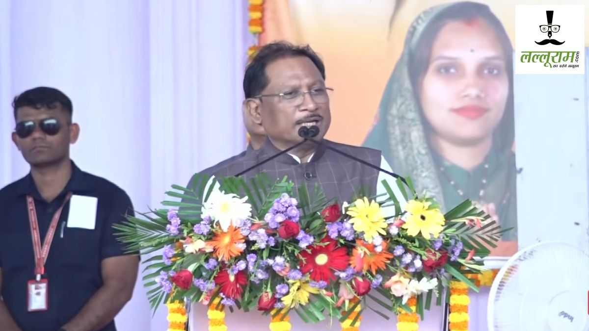 खरसिया की बरसों पुरानी मांग पूरी : CM विष्णुदेव साय ने रेलवे ओवर ब्रिज का किया भूमिपूजन, 50 हजार से अधिक लोगों को होगा फायदा 