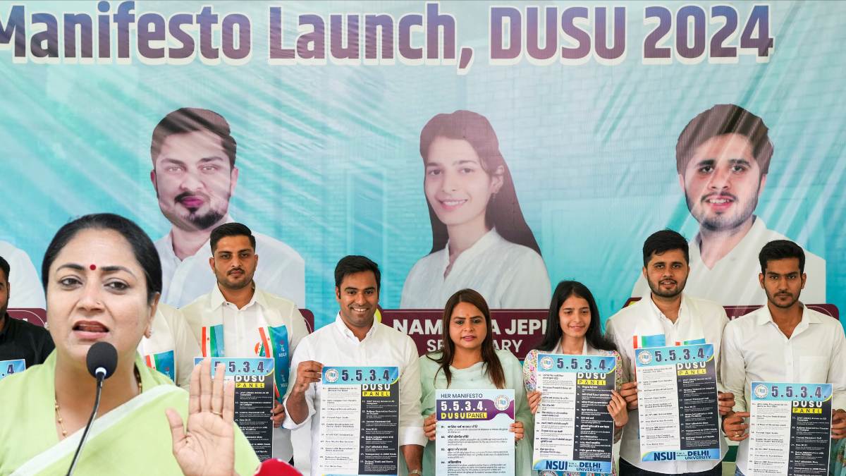 दिल्ली विश्वविद्यालय चुनाव में सीएम रेखा गुप्ता कर रहीं दखलंदाज़ी; एनएसयूआई ने लगाया सनसीखेज आरोप, कहा- हमारे उम्मीदवारों को जबरदस्ती…?