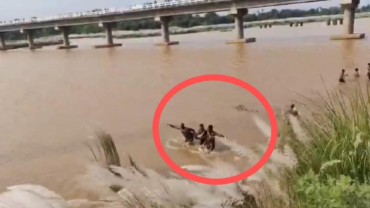 लापरवाही पड़ी भारी,गया में दर्दनाक हादसे में 6 युवकों की चली गई जान, सीएम ने चार- चार लाख की सहायता राशि का किया ऐलान