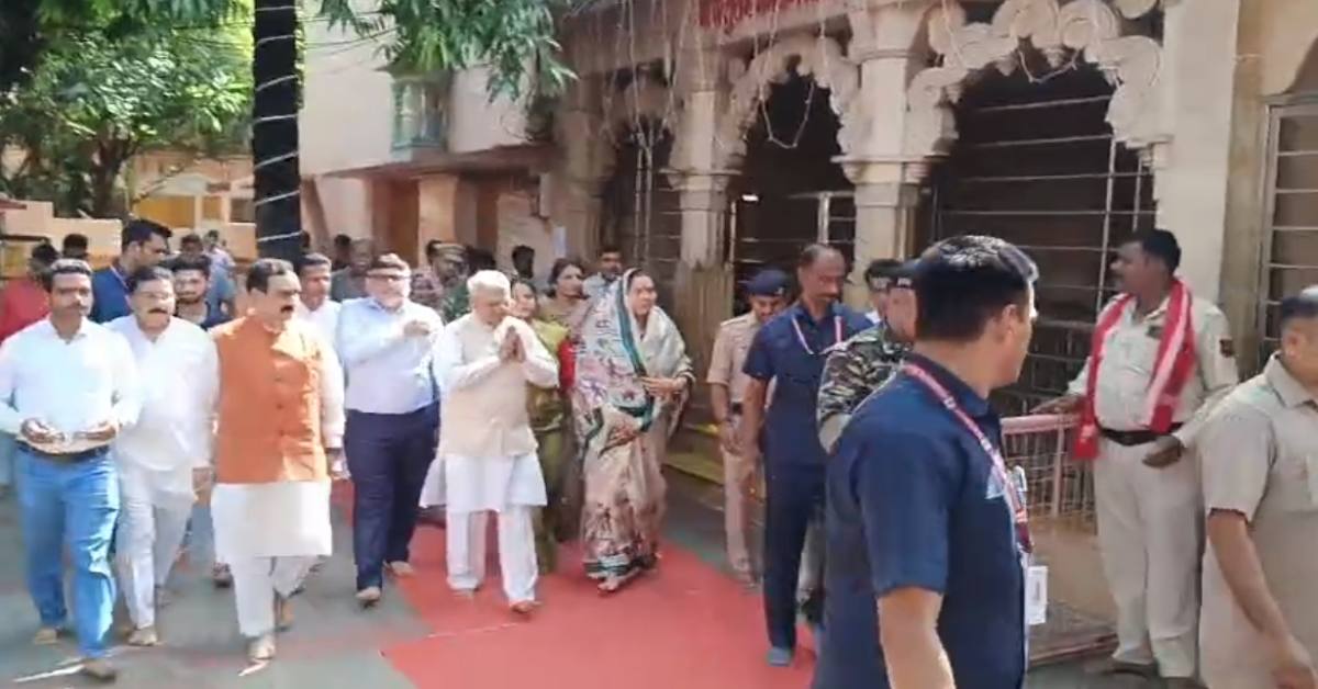 दतिया में महामहिम: राज्यपाल मंगूभाई पटेल ने मां बगलादेवी के किए दर्शन, जनमन आवास का अवलोकन और हितग्राहियों से करेंगे बात