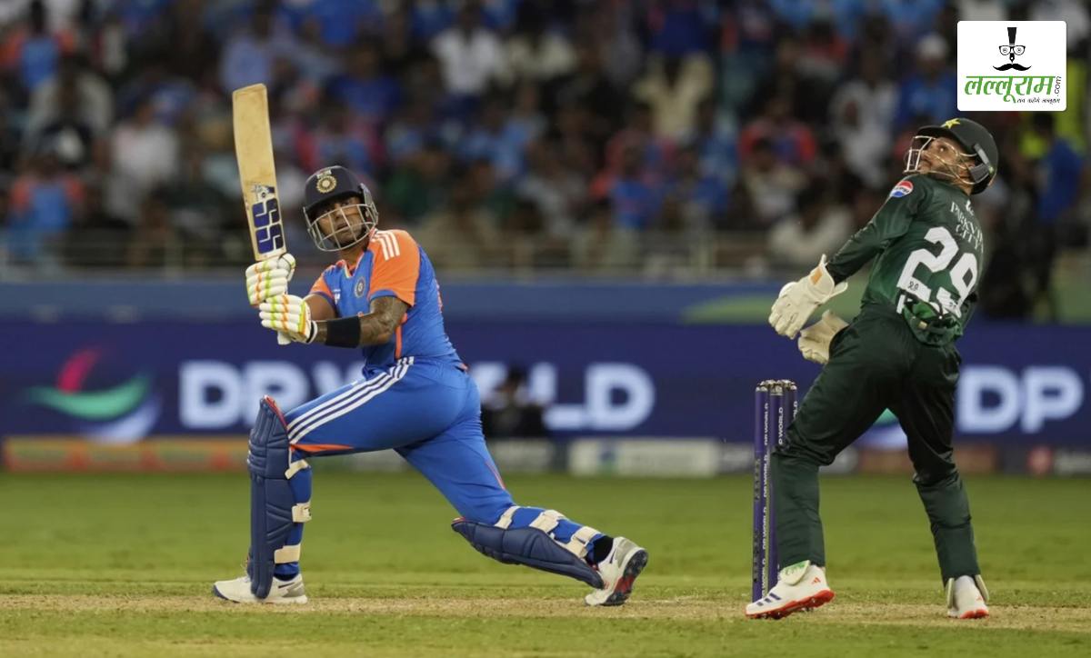 India vs Pakistan Asia Cup 2025: भारत ने पाकिस्तान को 7 विकेट से दी करारी शिकस्त, कप्तान सूर्या ने छक्का जड़कर दिलाई जीत