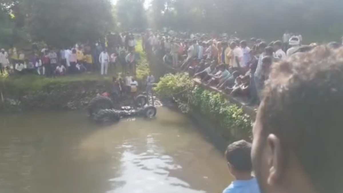 ट्रैक्टर धोते-धोते जिंदगी से धो बैठा हाथ: अचानक नदी में पलटा वाहन, दबने से युवक की मौत  