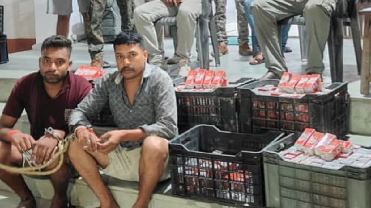जमुई में अवैध अंग्रेजी शराब की बड़ी खेप बरामद, दो लोग गिरफ्तार,एक वाहन भी जब्त