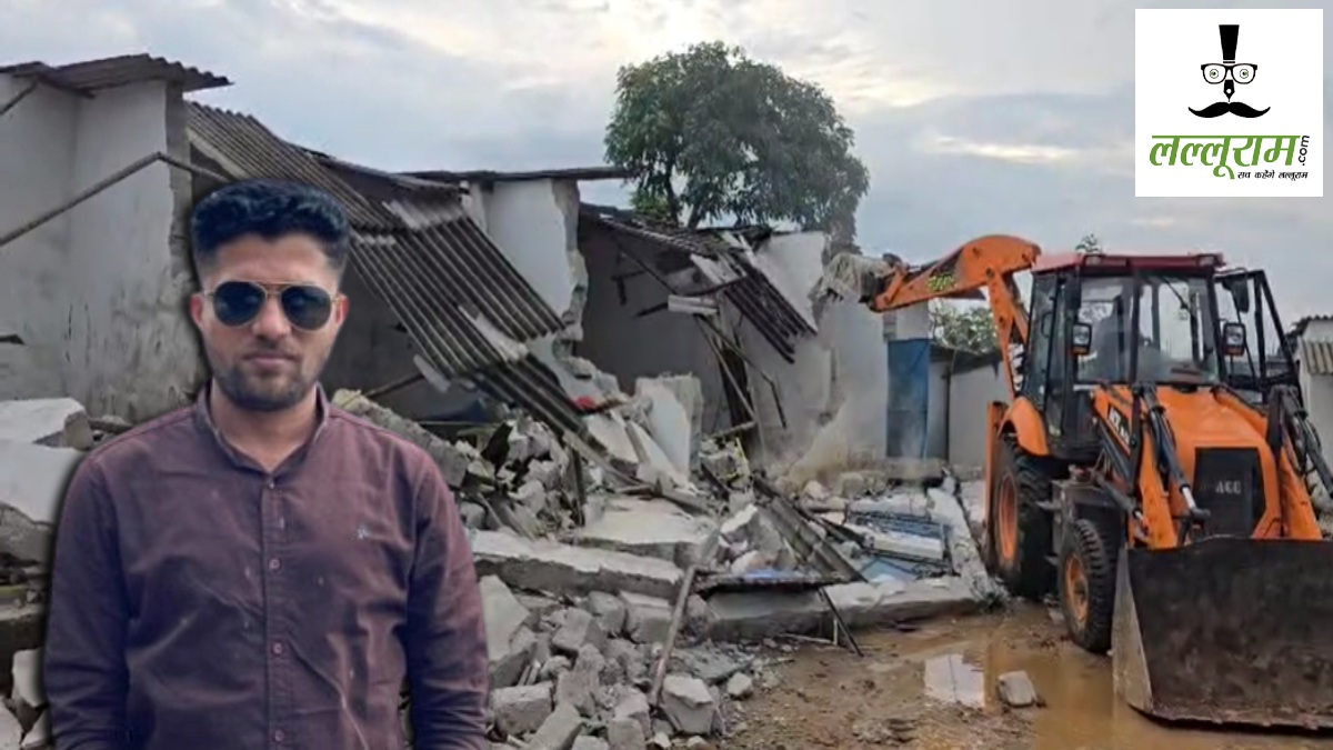CG News : जिस बाड़े में हुई थी पत्रकार मुकेश चंद्राकर की हत्या, उसी जगह चला प्रशासन का बुलडोजर 