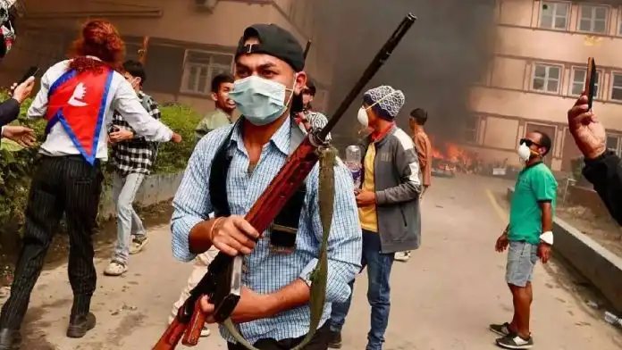 नेपाल में GEN-Z के प्रोटेस्ट के बाद जेल से फरार 8 हजार कैदी अब भी फरार, देश में बढ़ सकता है अपराध का ग्राफ