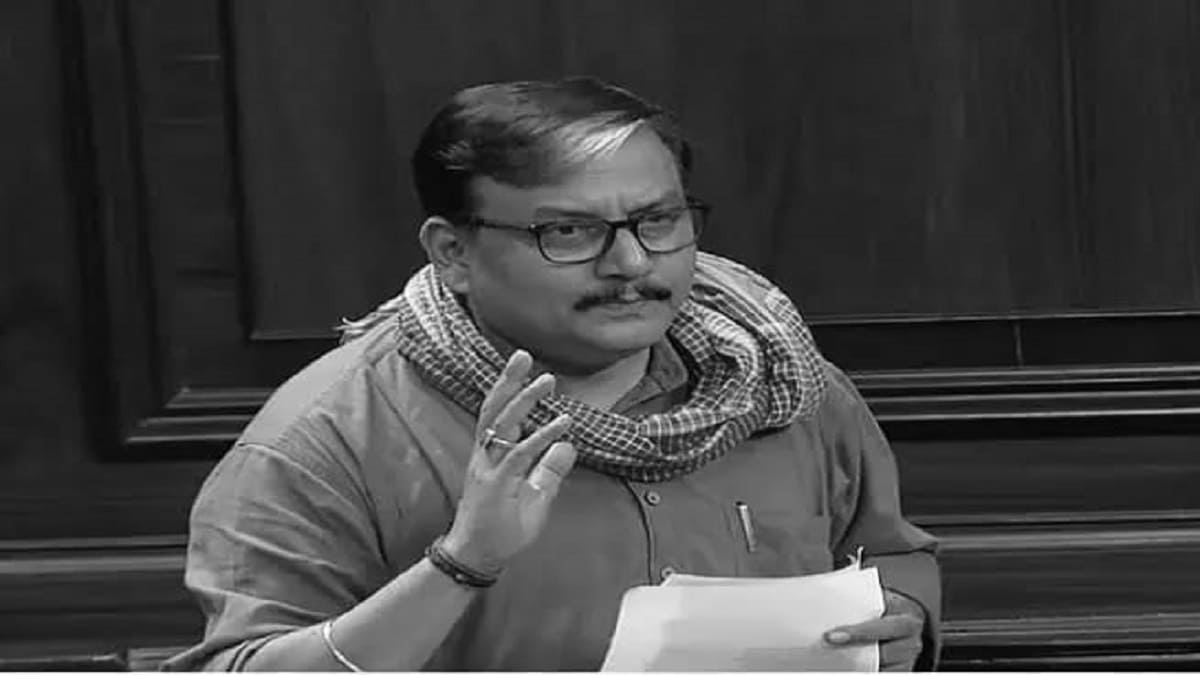 करूर भगदड़ की आग पहुंची बिहार, राजद ने बताया इस हादसे को मानव निर्मित त्रासदी, बोले दुर्घटना नहीं, नीतिगत असफलता