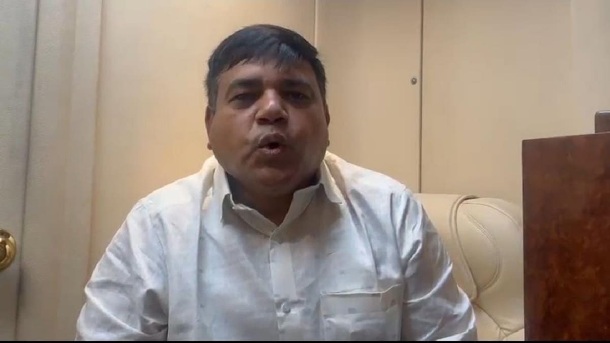 क्या सच में डर है NDA, राजद बोलीं – धांधली रोकने के लिए महा गठबंधन कर रहा नया काम, बिहार में नहीं थम रहा घमासान