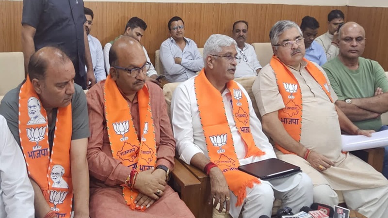 Rajasthan News: विधायक खरीद-फरोख्त मामले में केंद्रीय मंत्री शेखावत का तंज, बोले- कांग्रेस ने सत्ता का दुरुपयोग किया