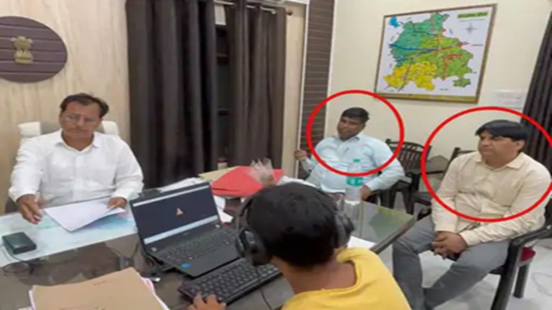 Rajasthan News: डीग में ACB की बड़ी कार्रवाई: SDM और रीडर रिश्वत लेते रंगे हाथ गिरफ्तार, 1.5 लाख की डील 80 हजार में तय हुई