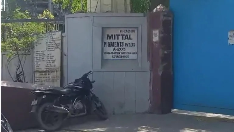Rajasthan News: कोटा में आयकर विभाग की बड़ी कार्रवाई, मित्तल पिगमेंट के 10 ठिकानों पर छापेमारी