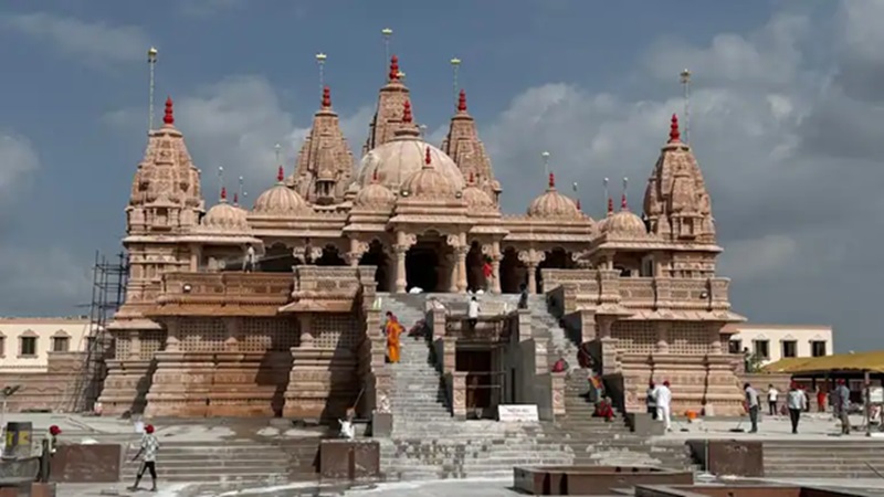 Rajasthan News: जोधपुर में राजस्थान का पहला अक्षरधाम मंदिर: देश का तीसरा, दुनिया का पांचवां स्वामीनारायण मंदिर समर्पित