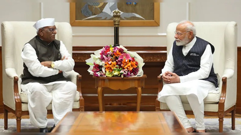 Rajasthan News: राजस्थान के राज्यपाल हरिभाऊ बागड़े ने पीएम मोदी और राष्ट्रपति मुर्मू से की मुलाकात, विकास और कल्याण योजनाओं पर हुई चर्चा
