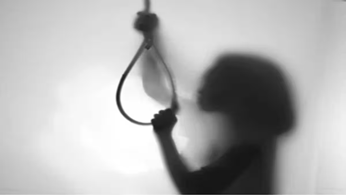 Newly Married Women Suicide : नवविवाहिता ने उठाया खौफनाक कदम, कुएं में फांसी पर लटकी मिली लाश