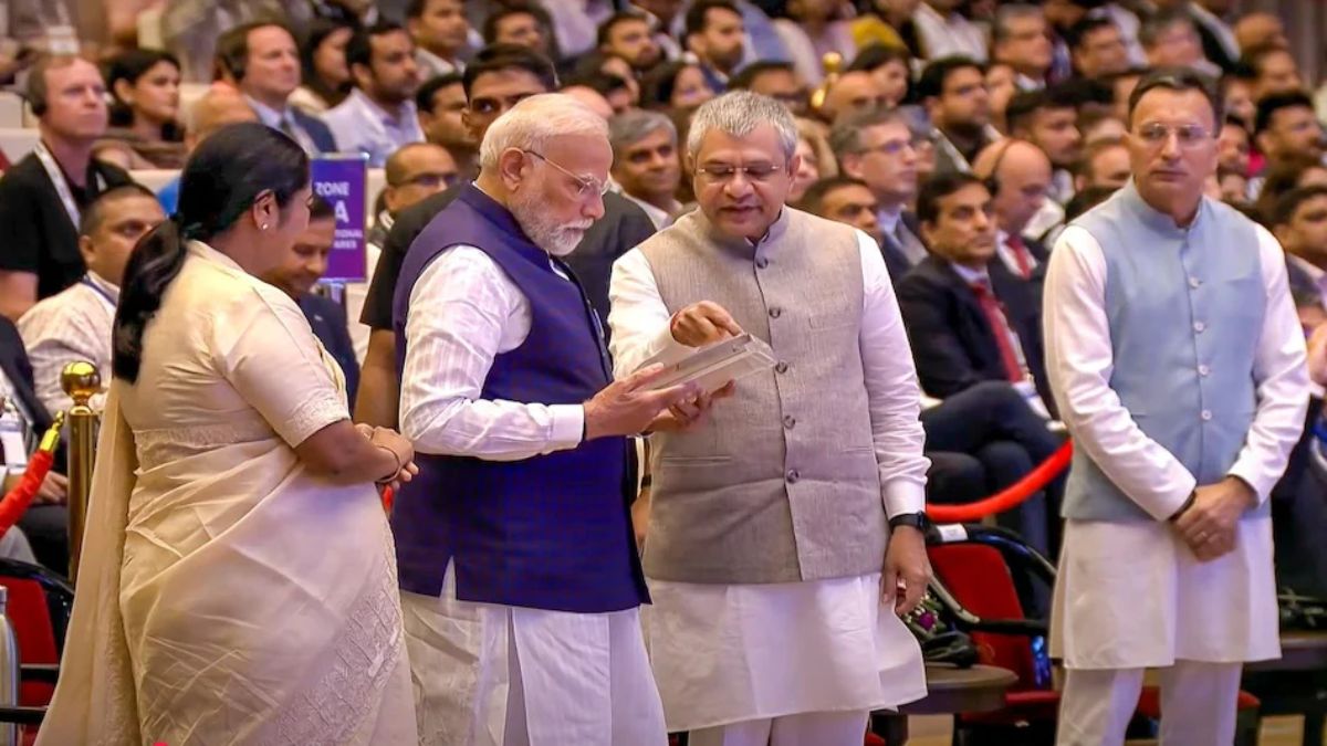 Semicon India 2025: पीएम मोदी ने सेमीकॉन इंडिया-2025 का किया उद्घाटन, जारी किया पहला Made in Bharat चिप