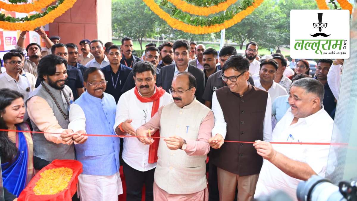छत्तीसगढ़ में रजिस्ट्री हुई “स्मार्ट”: नवा रायपुर में देश के पहले अत्याधुनिक स्मार्ट पंजीयन कार्यालय का डिप्टी CM अरुण साव ने किया उद्घाटन, सिर्फ 15 से 20 मिनट में पूरी होगी पंजीकरण प्रक्रिया