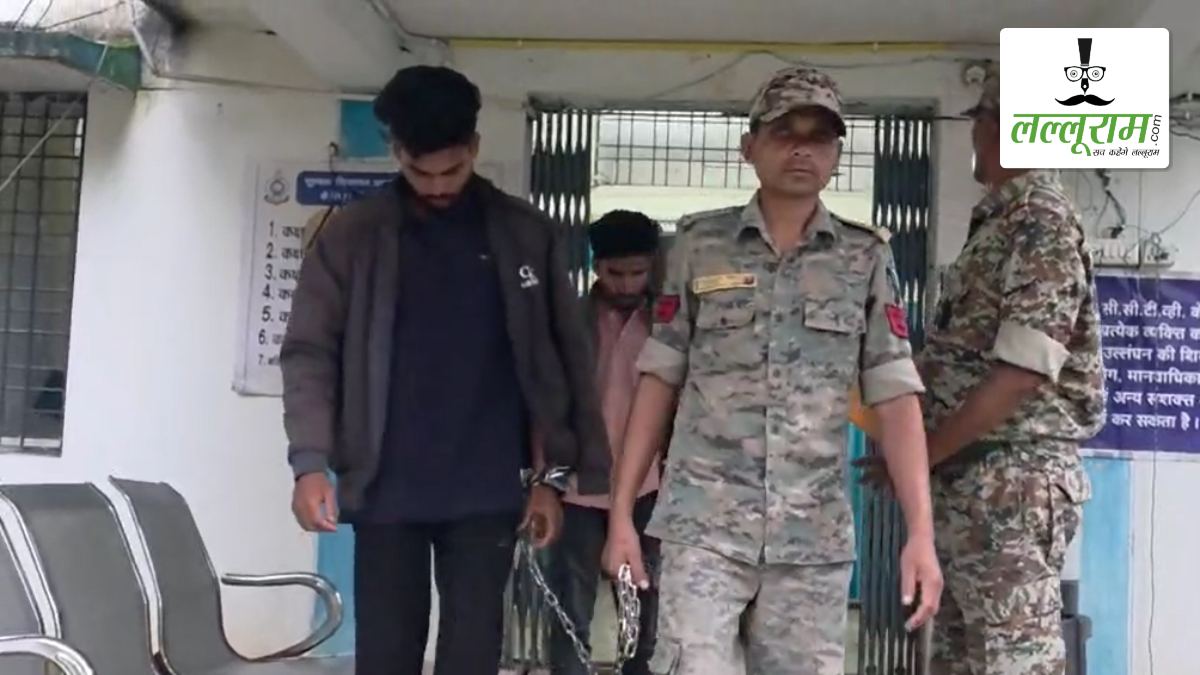 नाबालिग को जंगल ले जाकर किया गैंगरेप: पुलिस ने 2 आरोपियों को किया गिरफ्तार, वारदात में इस्तेमाल कार जब्त