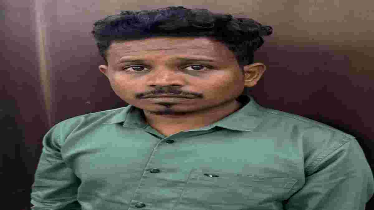 सरकारी नौकरी दिलाने के नाम पर करोड़ों की ठगी: क्राइम ब्रांच ने 9वीं पास आरोपी को किया गिरफ्तार, ऐसे दिया था झांसा