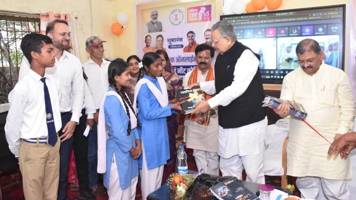CM साय के मार्गदर्शन में राजनांदगांव जिला प्रशासन की ऐतिहासिक पहल, 684 विद्यार्थियों के लिए शुरू हुई NEET-JEE की FREE कोचिंग…
