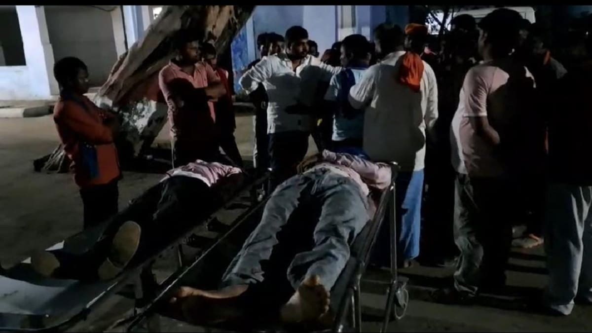 सड़क हुई खून से लाल, परिवार का रो रो कर बुरा हाल, हादसे में चली गई जीजा साले की जान, समस्याओं पर प्रशासन नहीं दे रहा ध्यान!