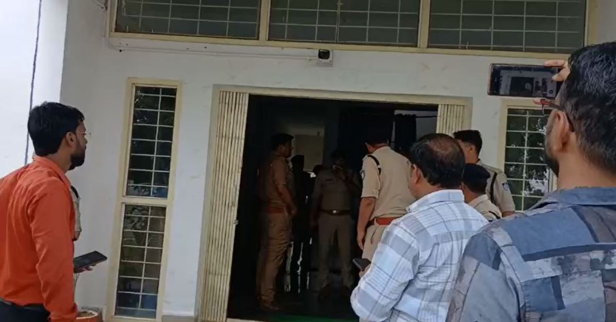 थाने में आरोपी ने की आत्महत्या: लोवर से फांसी का फंदा बनाकर झूला, दुष्कर्म के आरोप में था बंद