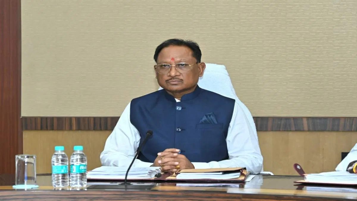 मुख्यमंत्री साय ने सुनी प्रधानमंत्री मोदी के ‘मन की बात’, गांधी जयंती पर खादी का कपड़ा खरीदने किया आह्वान