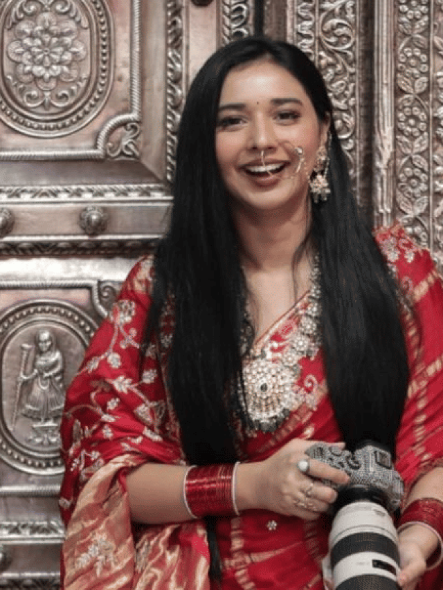 Watch video: Tanya Mittal पाकिस्तान के सेट को बता रही अपना घर, झूठी बोलकर ट्रोल कर रहे लोग