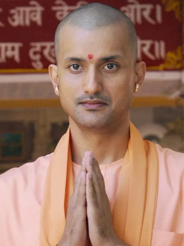 Yogi Biopic: कौन हैं अनंत जोशी जो स्क्रीन पर बने हैं CM योगी