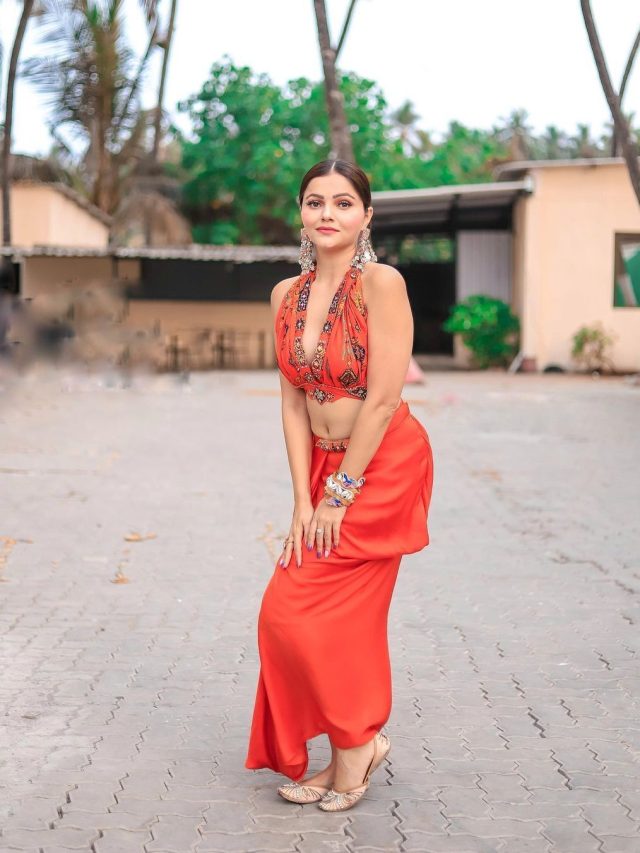 इंडियन हो या वेस्टर्न रुबीना दिलैक हर आउटफिट में लगती हैं कमाल, देखिये फोटोज