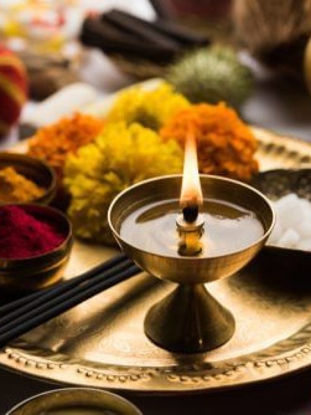 Navratri में पीरियड्स: व्रत और पूजा करें या नहीं?
