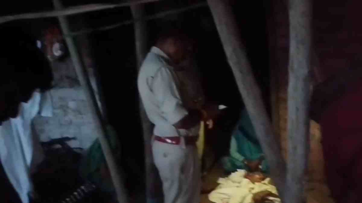 लालची बेटे ने ली पिता की जान: बैंक अकाउंट में जमा पैसे की कर रहा था मांग, मना करने पर पीट-पीटकर की हत्या