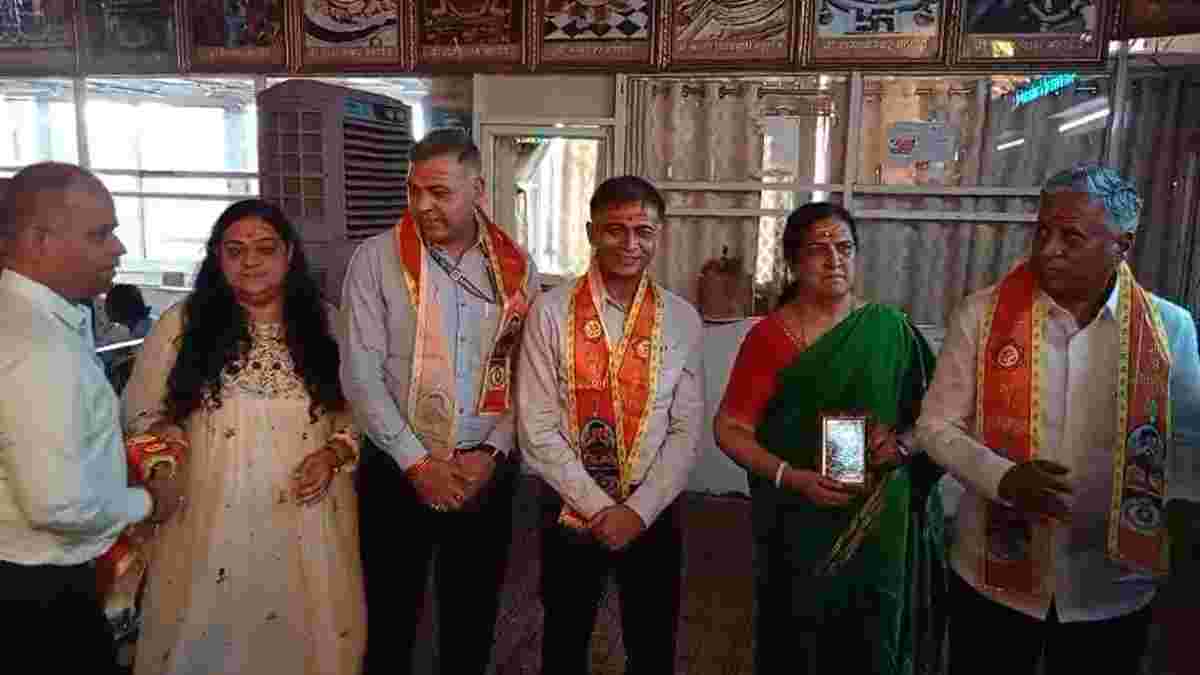 रेल राज्य मंत्री सोमन्ना पहुंचे ओंकारेश्वरः परिवार सहित की पूजा-अर्चना, बोले- सिंहस्थ 2028 से पहले ओंकारेश्वर-उज्जैन रेलवे प्रोजेक्ट पूरा करने का लक्ष्य