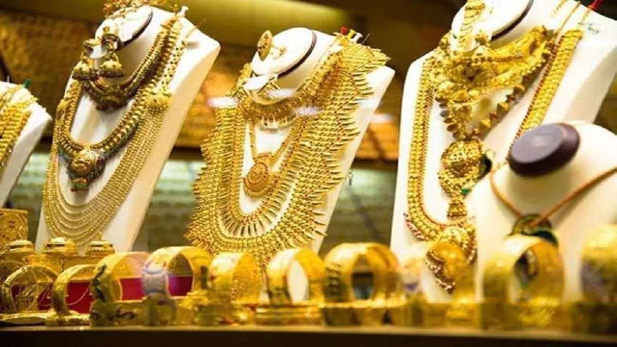 Gold Price Today : सोने-चांदी के दाम में उछाल, रायपुर से लखनऊ तक बढ़ी कीमतें, जानें आपके शहर का रेट …