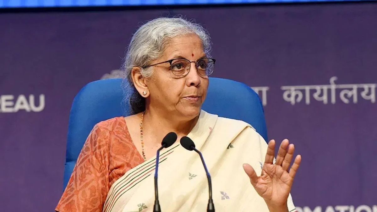 GST Council 56th Meeting: दिवाली से पहले आम जनता को बड़ी राहत, रोजमर्रा की ये चीजें होंगी सस्ती, लग्ज़री और हानिकारक वस्तुओं पर लगेगा इतना जीएसटी, देखिये पूरी लिस्ट