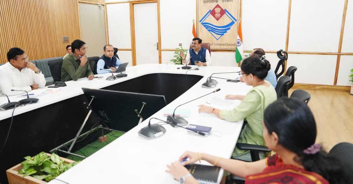 एक्शन में धामी सरकारः मुख्य सचिव आनन्दबर्द्धन ने ली NCORD की मीटिंग, नशे के खिलाफ अधिकारियों को ये कदम उठाने के दिए निर्देश