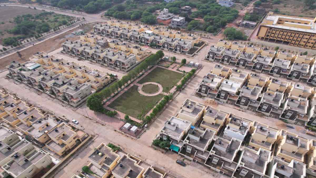 छत्तीसगढ़ में आवास क्रांति : गृह निर्माण मंडल ने 6 माह में 435 करोड़ की 2230 संपत्तियों का किया विक्रय …
