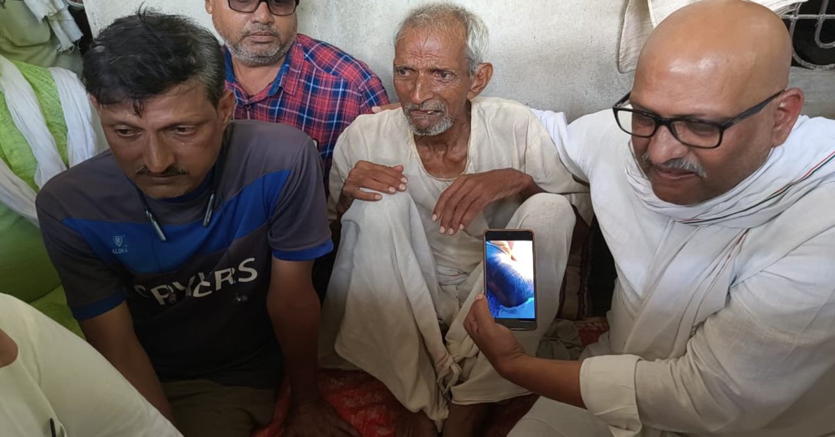 बीजेपी कार्यकर्ता के घर पहुंचे कांग्रेस प्रदेश अध्यक्ष राय, कहा- योगी सरकार में न तो भाजपा कार्यकर्ताओं की जान की कोई कीमत है और न ही आम जनता की