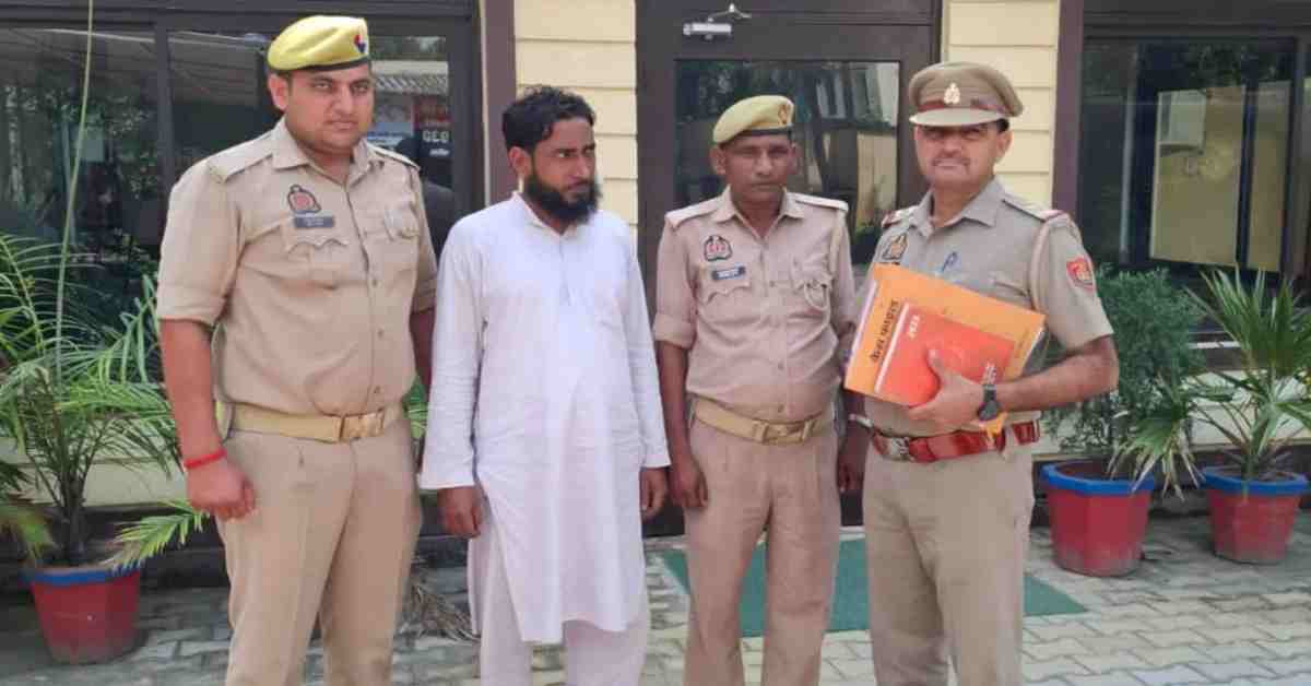 मस्जिद में मौलाना की करतूत: सफाई करने वाली लड़की का किया रेप, गर्भवती होने पर खुला भेद