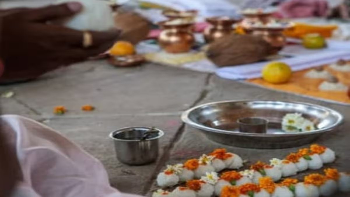 Pitra Paksha 2025: क्या आप नहीं कर पाए पितृपक्ष में श्राद्ध ? तो एक मौका और है आपके लिए…
