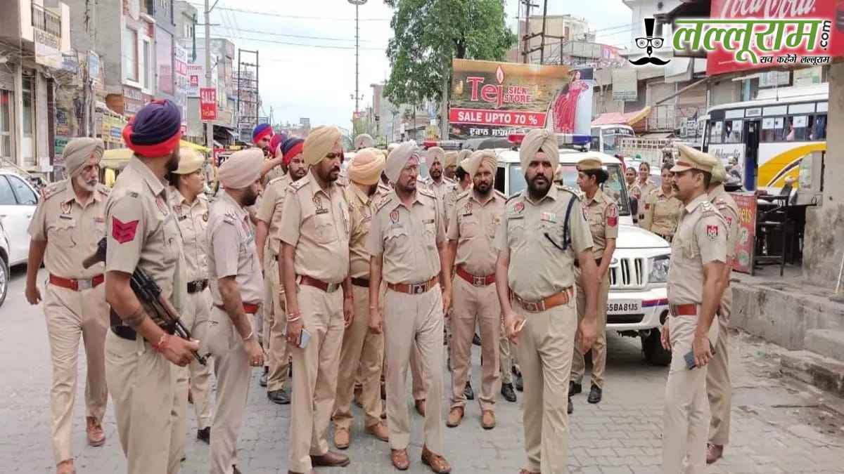 अमृतसर में नशा तस्करों का भंडाफोड़: पाकिस्तान कनेक्शन का खुलासा, 11 किलो हेरोइन के साथ 6 गिरफ्तार