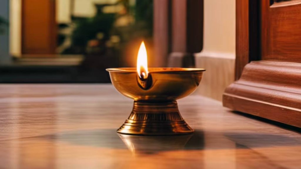 Vastu Tips For Lighting Lamp at Home