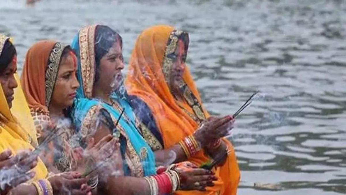 शारदीय नवरात्रि में नौ नदियों का पूजा: जानिए पूजन की परंपरा और कैसे करें मां का आह्वान
