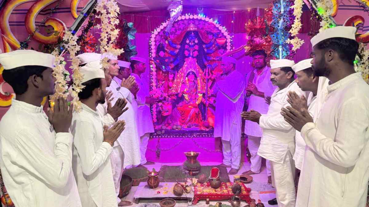 रायपुर सेंट्रल जेल में नवरात्रि की धूम : 802 बंदी व्रत रख कर रहे मां दुर्गा की आराधना, रोज हो रहा भजन-कीर्तन