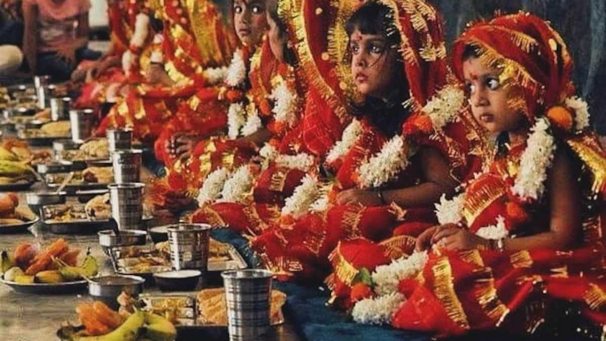 नवरात्रि पर अष्टमी-नवमी में कन्या पूजन, जानिए शुभ मुहूर्त और महत्व