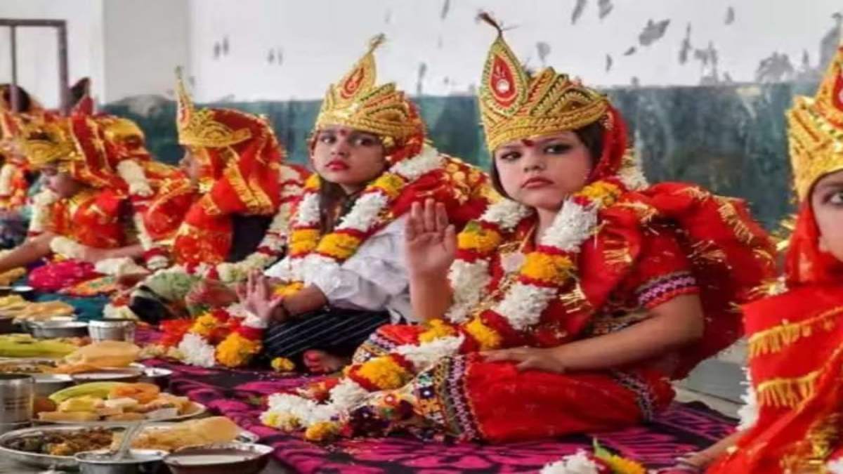 कंजक पूजा में कन्याओं को खिलाने के लिए बनाएं ये चीजें, विधि-विधान से करें उनकी पूजा …